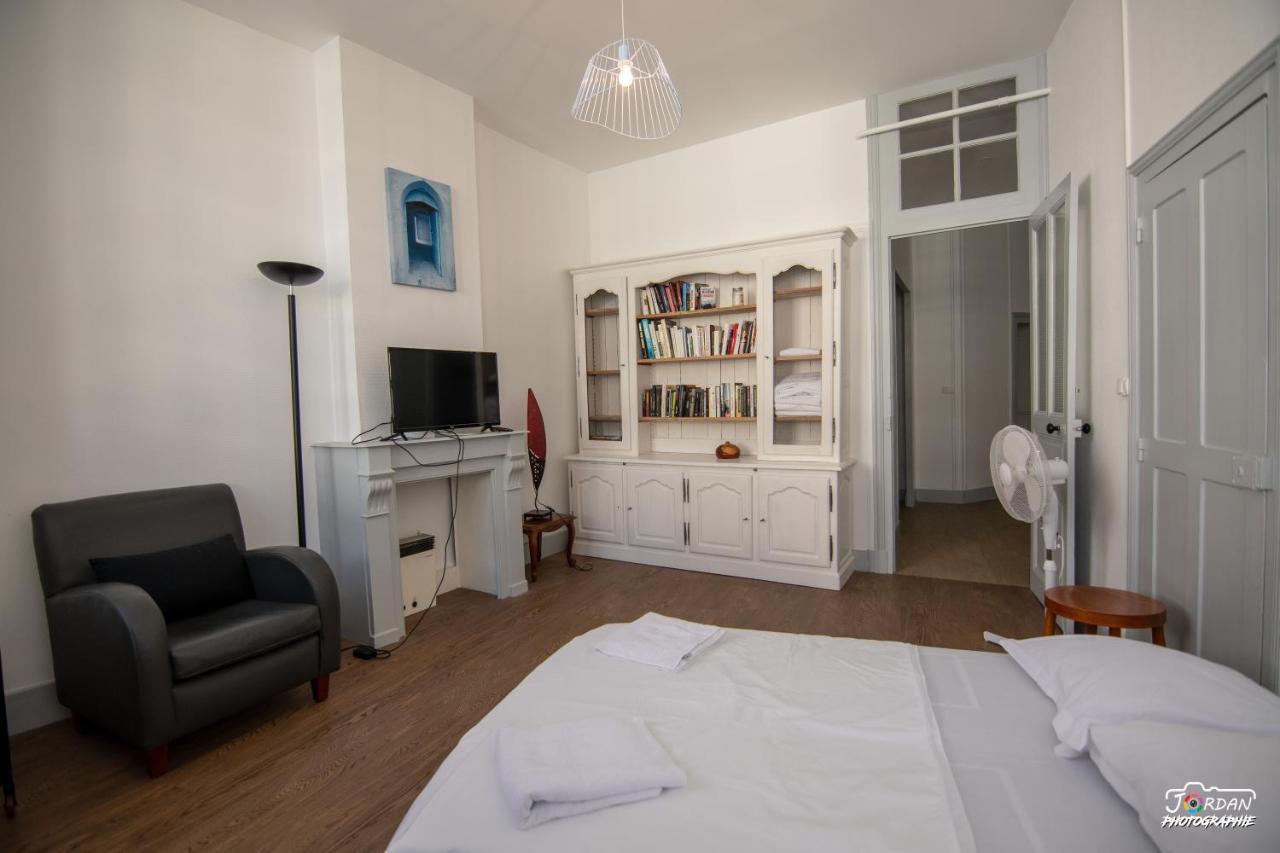 Hyper Centre - 3 Chambres - Gare - Wifi - Cosy บูร์-ก็อง-เบรส ภายนอก รูปภาพ