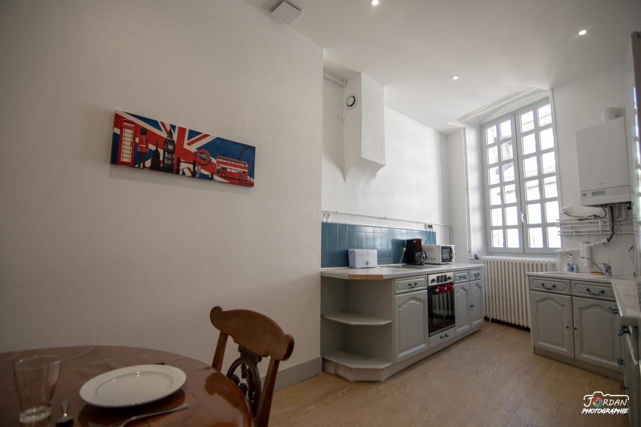 Hyper Centre - 3 Chambres - Gare - Wifi - Cosy บูร์-ก็อง-เบรส ภายนอก รูปภาพ